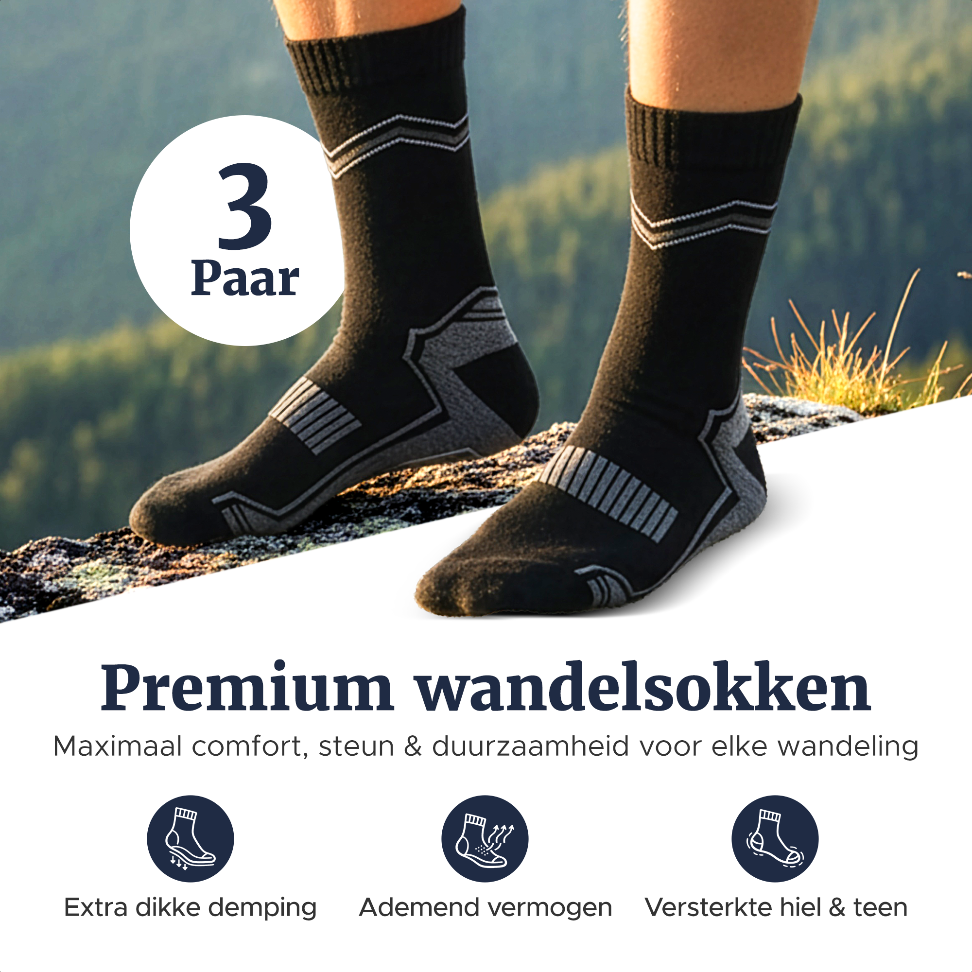 Zwarte wandelsokken gedragen in een berglandschap, met demping en versterkte hiel en teen